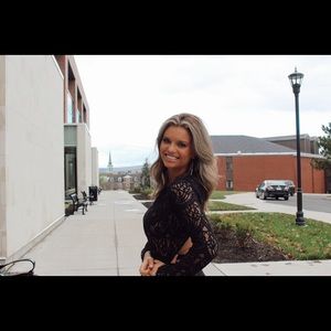 Meet your Posher, Julia